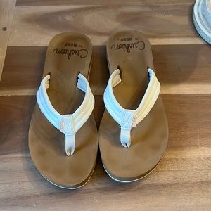 Reef Women's Cushion Breeze Flip-Flop, size 7